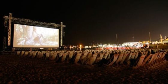 cinéma plage cannes