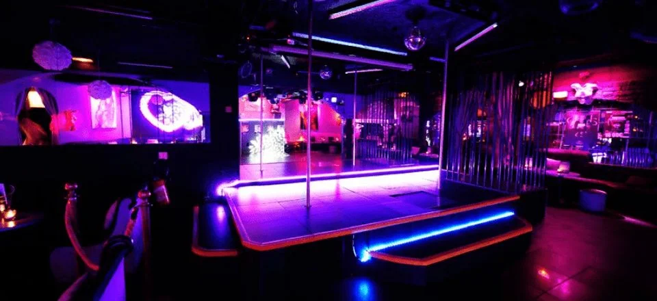 Découverte du club libertin Cannes : l’ABSOLU !