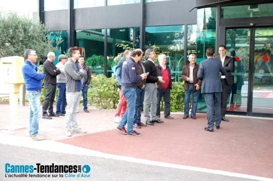 Arrivée à l'aérodrome de Cannes la Bocca