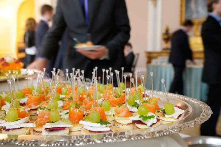 Les différents ingrédients pour une soirée d’entreprise réussie !
