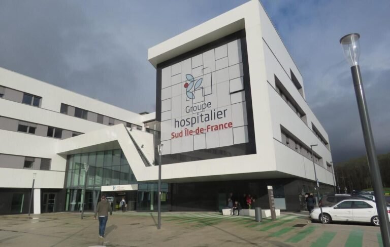 Un quinquagénaire interpellé puis interné en psychiatrie