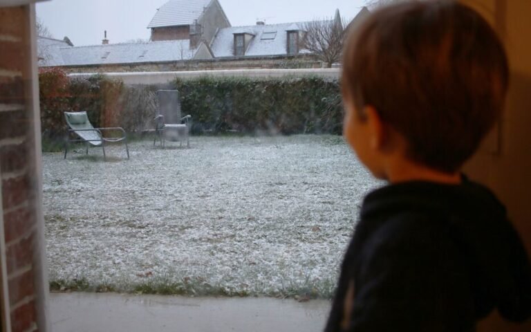 Météo : deux départements du Sud-Est en vigilance orange neige-verglas