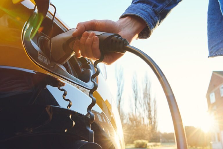 Nouveau, le Département finance jusqu’à 400 euros l’installation de borne de recharge privative pour véhicules électriques