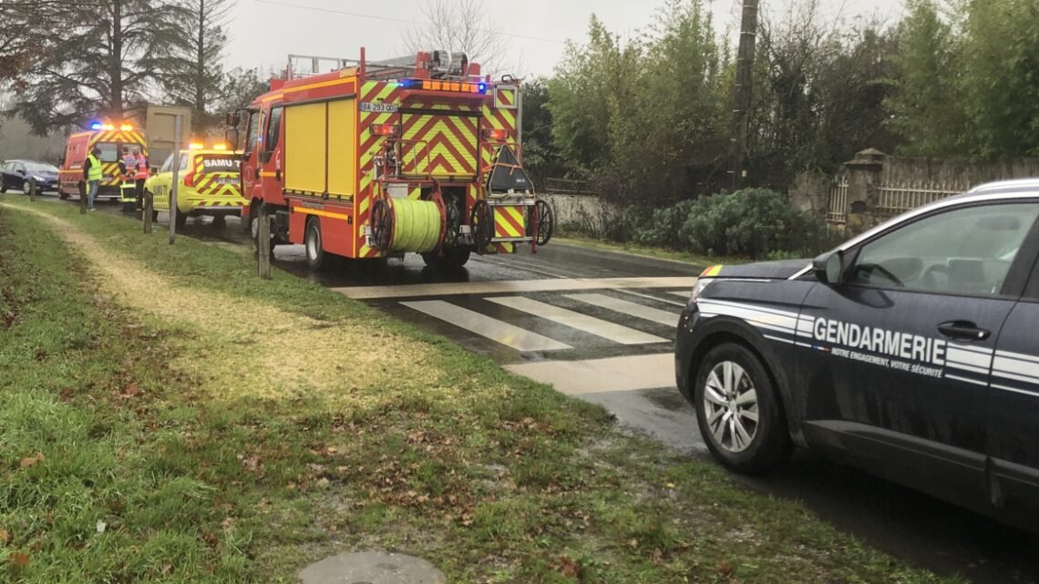 Piéton Victime d’un Accident de Voiture Gravement Blessé Piéton Victime d’un Accident de Voiture Gravement Blessé