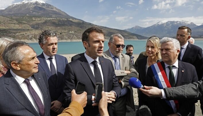 Macron pour une gestion durable de l’eau en France