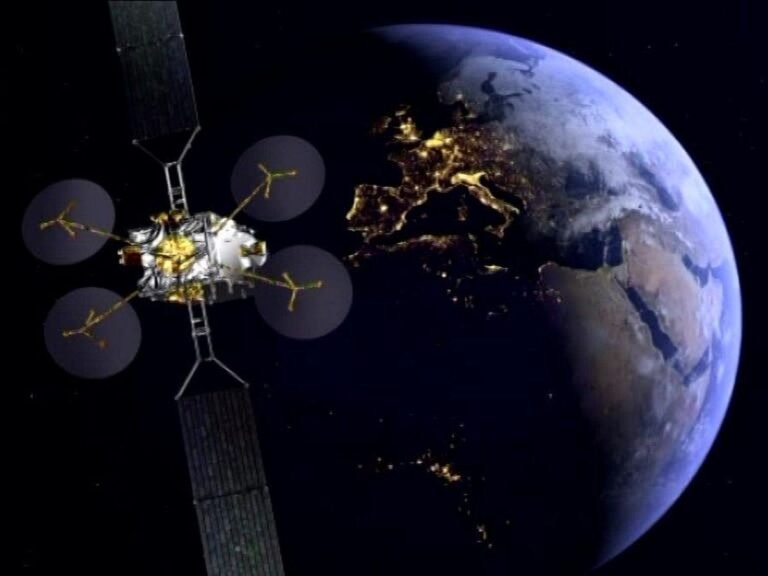 Thalès crée un satellite à Cannes pour stimuler l&rsquo;essor de l&rsquo;Internet haut débit en Indonésie