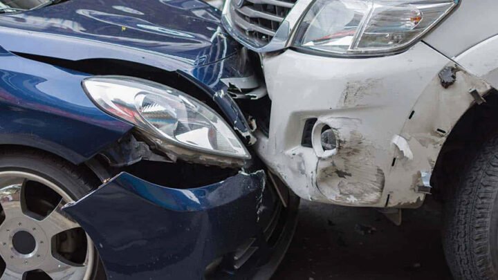 Deux accidents et une panne de véhicule entraînent de graves congestions de circulation