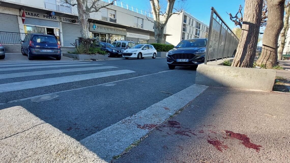 Trois jeunes adultes abattus par arme à feu dans les rues de Marseille ce dimanche matin. Trois jeunes adultes abattus par arme à feu dans les rues de Marseille ce dimanche matin.