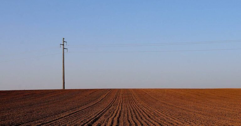 Un village déconnecté depuis neuf mois : pas d&rsquo;internet ni de téléphone