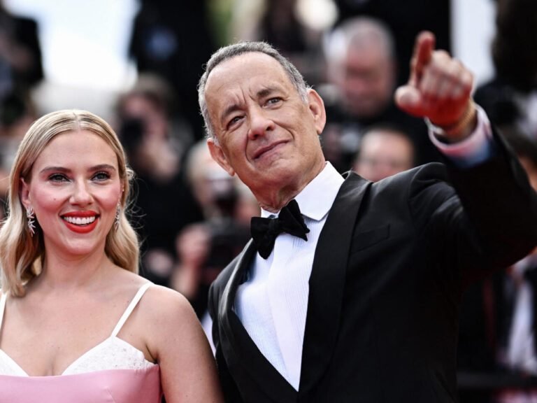 #Cannes2023 : Scarlett Johansson and Tom Hanks make a grand appearance on the red carpet