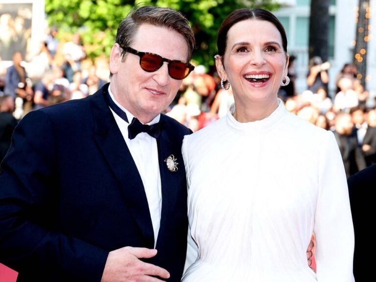 Titre modifié: « Un duo étoilé : Juliette Binoche et Benoit Magimel illuminent le tapis rouge du Festival de Cannes 2023 »