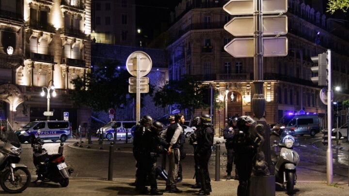 Affrontements violents : Mise en examen de quatre policiers de la Bac à Marseille