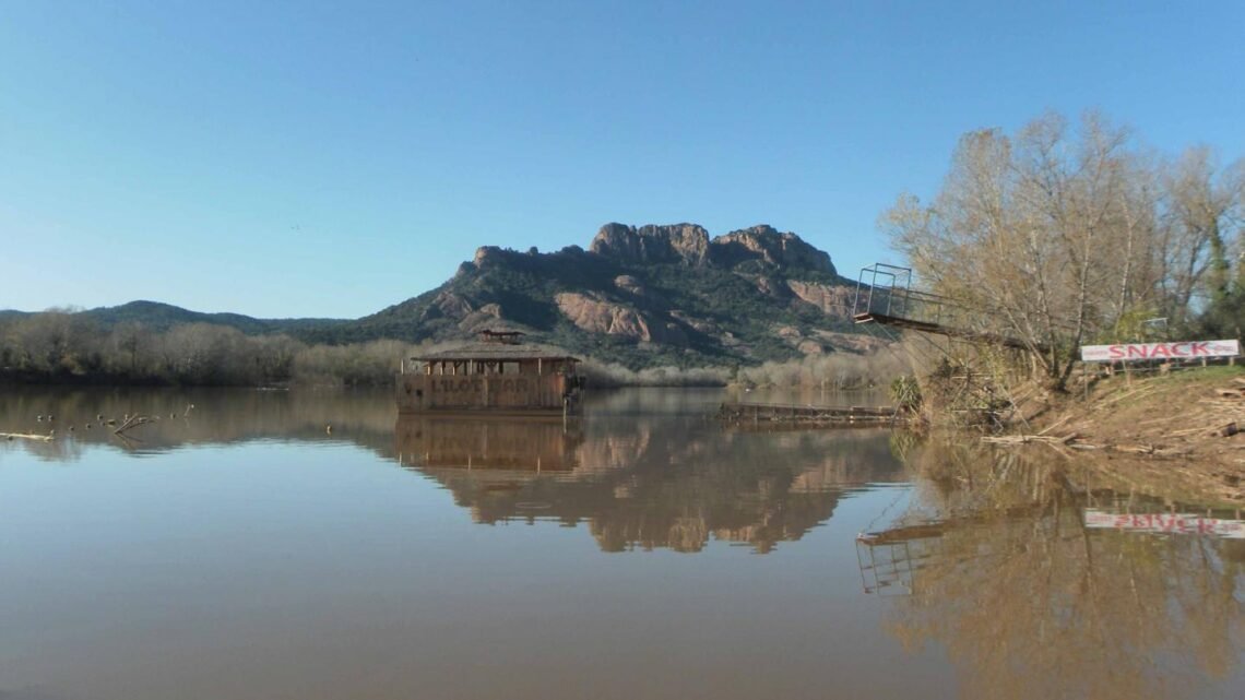 Décision judiciaire: Restrictions imposées aux activités nautiques sur le lac de l’Aréna de Roquebrune-sur-Argens Décision judiciaire: Restrictions imposées aux activités nautiques sur le lac de l’Aréna de Roquebrune-sur-Argens