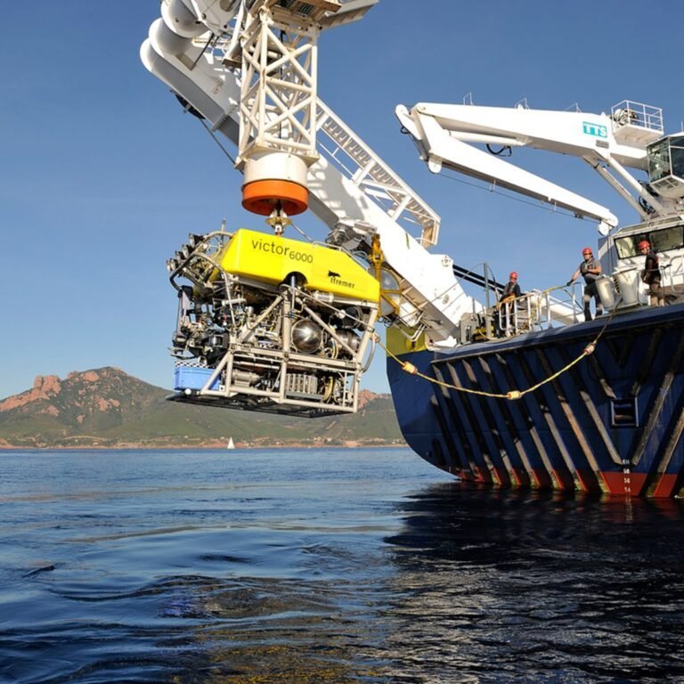 L&rsquo;Ifremer de la Seyne-sur-Mer s&rsquo;engage dans les recherches du sous-marin disparu près de l&rsquo;épave du Titanic