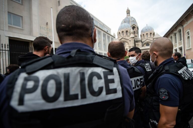 Unissons les forces : Solidarité des policiers envers leurs collègues marseillais