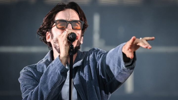 Innocence Révélée : Lomepal enflamme les Plages Électroniques à Cannes