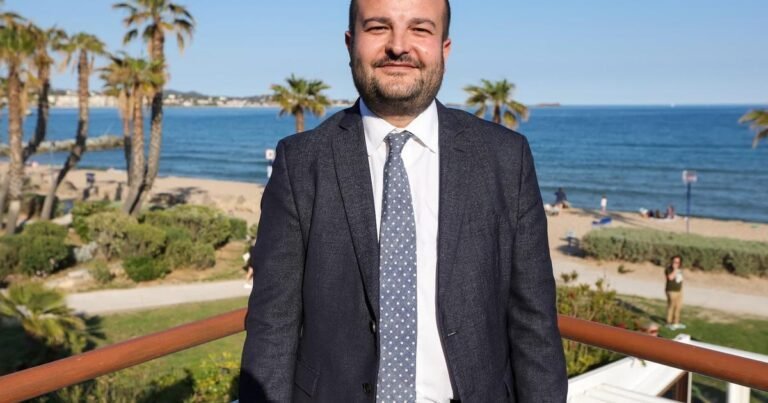 Le maire envisage de réitérer l&rsquo;interdiction du port du burkini