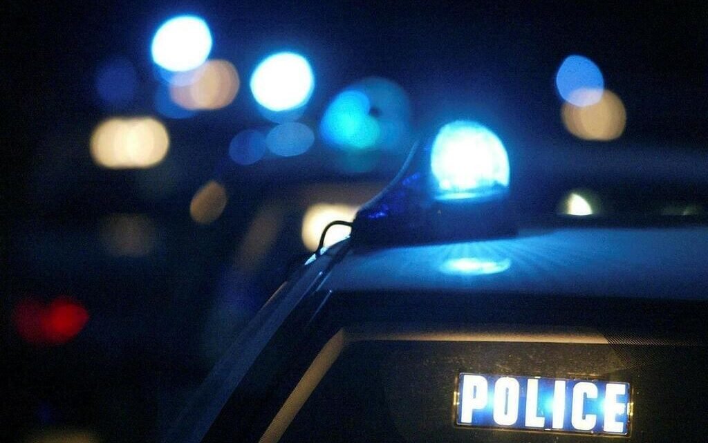 Pris en flagrant délit : Un père ivre et en excès de vitesse entraîne son fils de 5 ans dans une course-poursuite avec la police Pris en flagrant délit : Un père ivre et en excès de vitesse entraîne son fils de 5 ans dans une course-poursuite avec la police