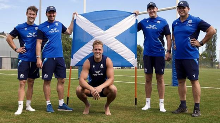 Préparation intense de l’Écosse pour la Coupe du monde de rugby sur le terrain des Arboras Préparation intense de l’Écosse pour la Coupe du monde de rugby sur le terrain des Arboras