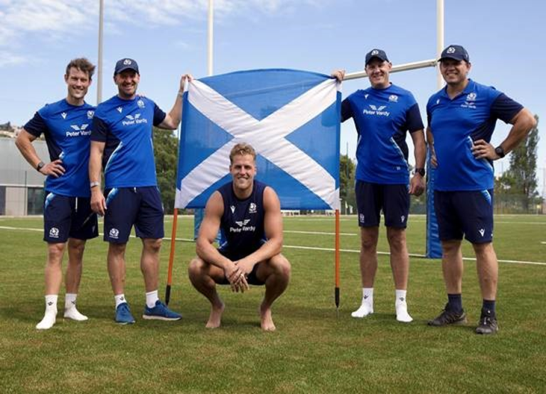 Préparation intense de l’Écosse pour la Coupe du monde de rugby sur le terrain des Arboras