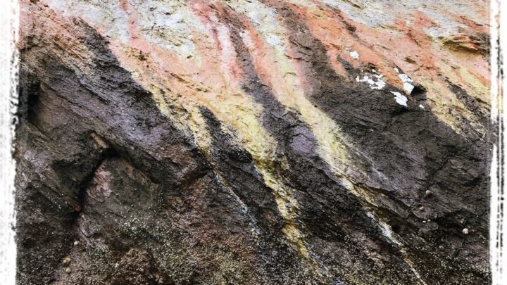 L’empreinte d’une douleur tranchante