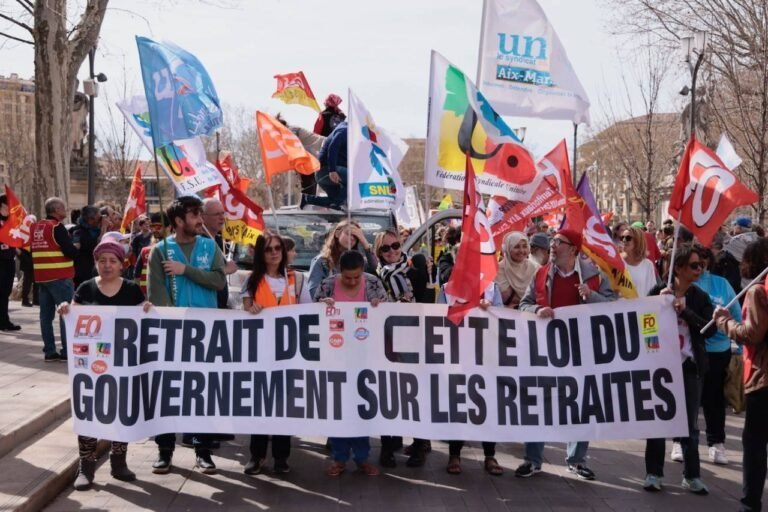Manifestations pour les retraites à Aix-en-Provence en ce début d&rsquo;avril