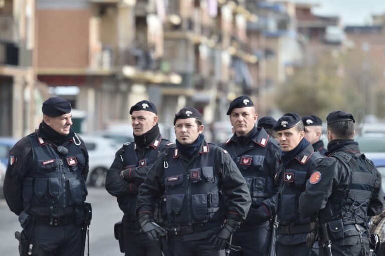 Un vaste coup de filet policier dans le quartier de La Frayère : arrestations en série !