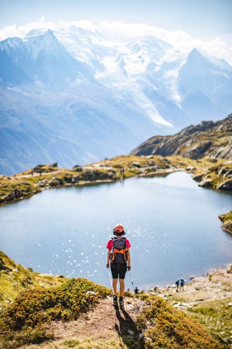 Courir les montagnes des Alpes-Maritimes: transmettre un message à chaque pas
