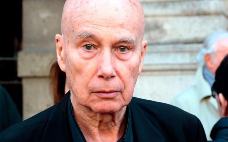 L’Écrivain Inculpé : Confronté à un Meurtre Enfanté