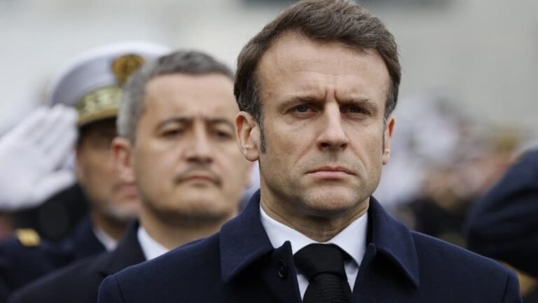Le « paillassou » de Nice, représentant Macron, conduit à une arrestation