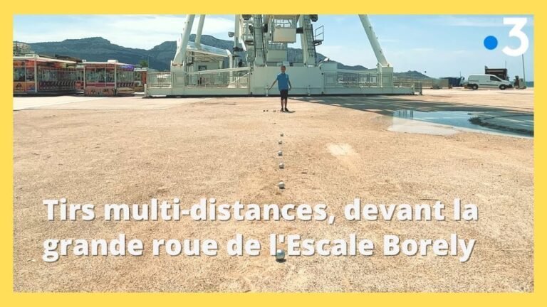 Tanguy relève le défi de la pétanque : tirs à diverses distances près de la grande roue de l&rsquo;Escale Borely