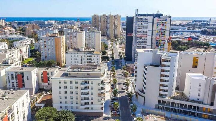 Une attaque au couteau secoue le quartier des Moulins