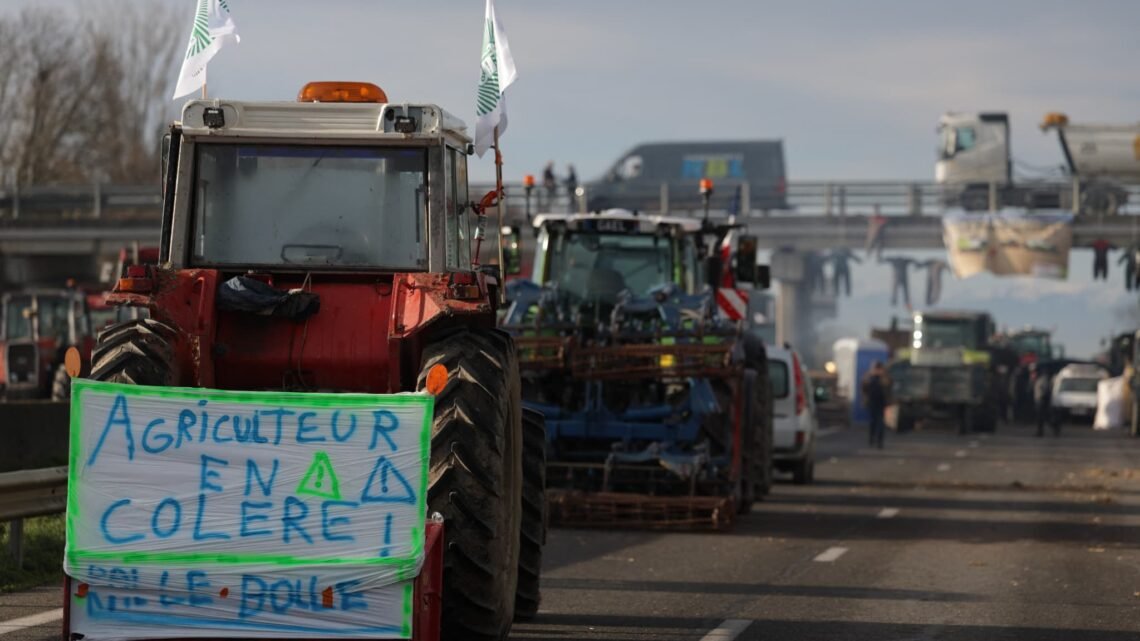 Colère des agriculteurs : une mobilisation sans précédent attendue lors des manifestations de ce mercredi Colère des agriculteurs : une mobilisation sans précédent attendue lors des manifestations de ce mercredi