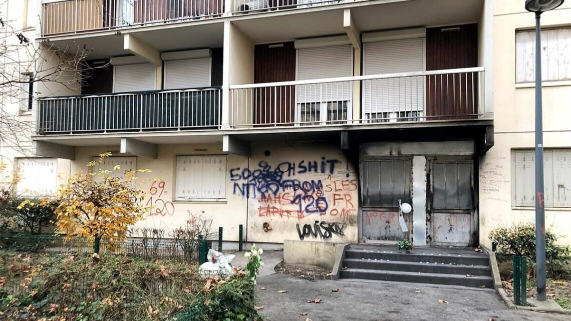 « La descente des dealers dans notre quartier » « La descente des dealers dans notre quartier »