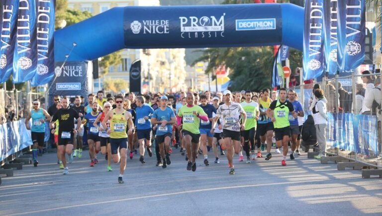 Plongée au cœur de la Prom&rsquo; Classic à Nice: une expérience de course inoubliable