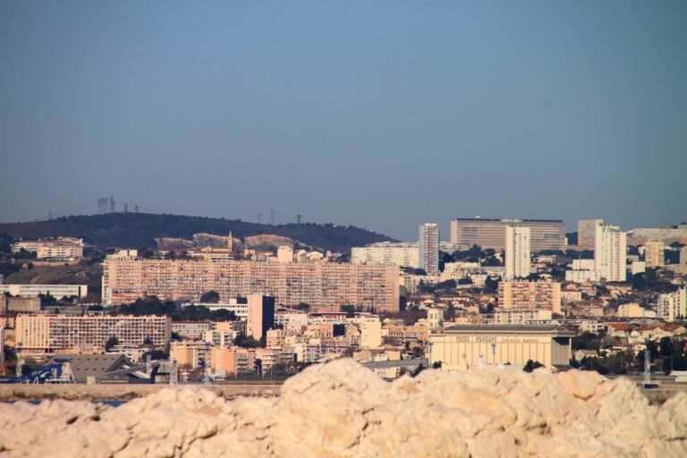 Un jeune de 17 ans abattu par des tirs dans le 13ᵉ arrondissement de #Marseille le 5 mai #faitdivers