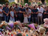 Hommage à la fillette percutée par un motard à Vallauris : son père et la communauté lui rendent hommage