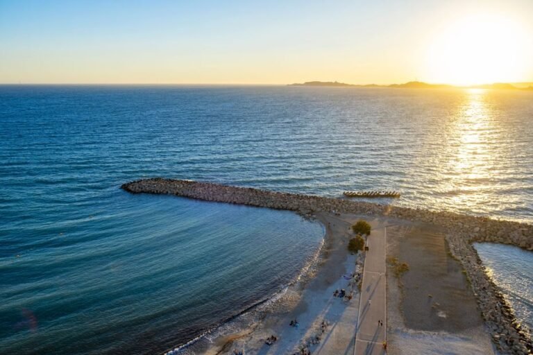 Cassis : un temps estival à la Toussaint et une mer Méditerranée chaude