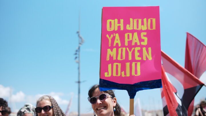 Un scandale secoue les Bouches-du-Rhône : le maire en garde à vue pour violences conjugales et viols