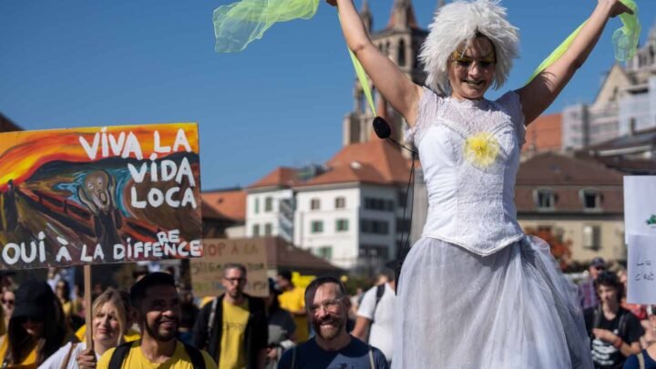 Appel pour un carnaval accessible et inclusif: Une pétition pour un événement gratuit et ouvert à tous