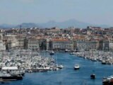 Saisie record de cigarettes de contrebande par les douaniers sur le port de Marseille: près d'une tonne interceptée