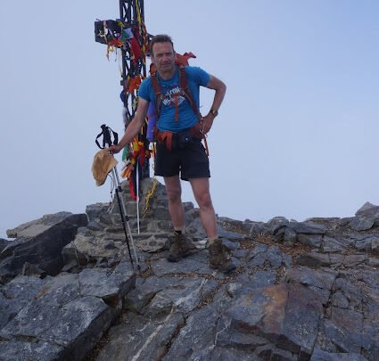 Une fillette miraculeusement sauvée après une chute vertigineuse de sept mètres d’un télésiège