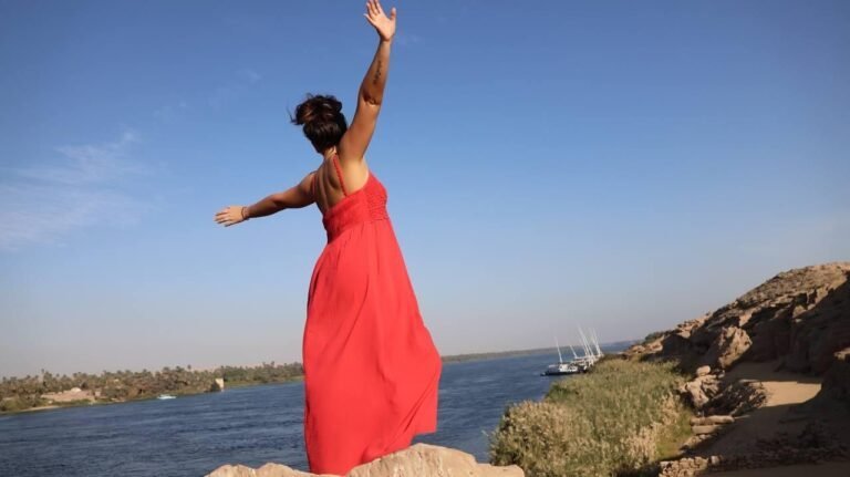 Quand le corps dit stop, Noémie t’aide à remettre du sens dans ta vie ❤️