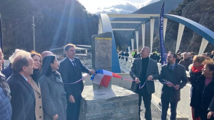 Inauguration des nouveaux ponts de Tende, plus de quatre ans après la tempête Alex