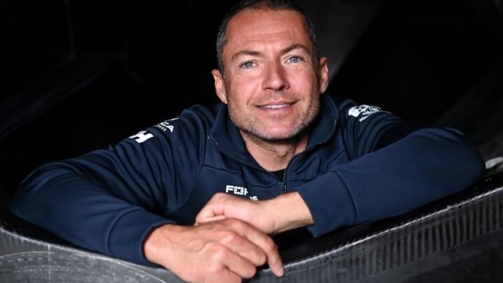 Le skipper Romain Attanasio de retour au Vendée Globe