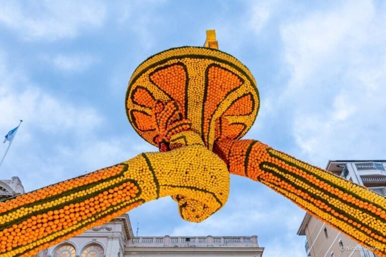 Préparatifs en coulisses pour la Fête du citron de Menton