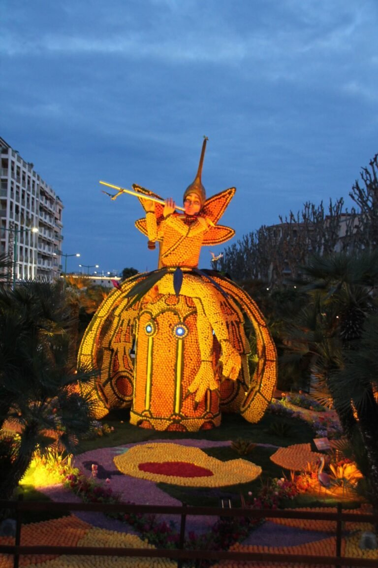 Préparation finale pour la Fête du Citron de Menton