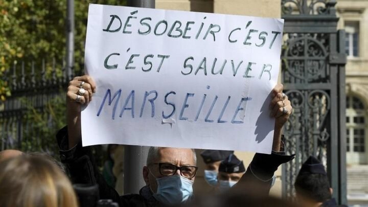 vague de révolte dans les ruelles de Marseille : les prisons sous tension”.