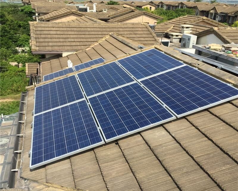 En s’équipant en photovoltaïque, il veut être autonome en électricité En s’équipant en photovoltaïque, il veut être autonome en électricité