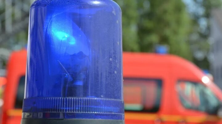 Un tir de mortier finit sur son balcon, l’appartement d’une retraitée de 93 ans détruit à Marseille  (Ouest-France)